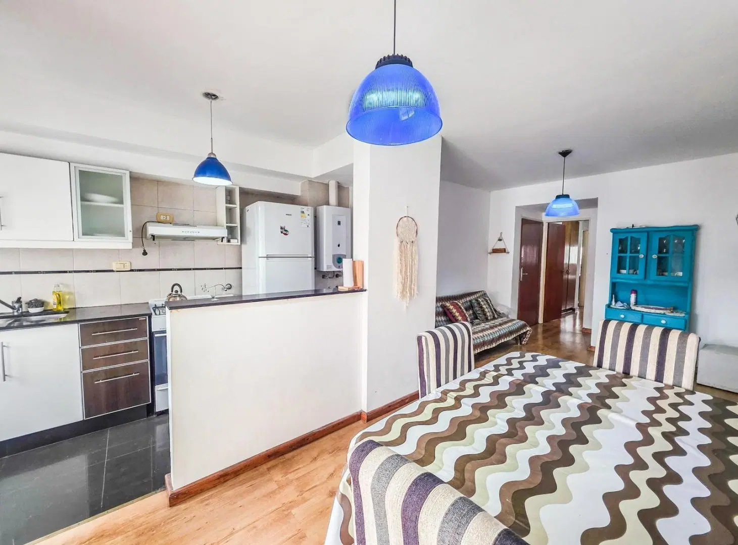 VENTA - Departamento de 2 dormitorios al frente, Centro - Rosario 1