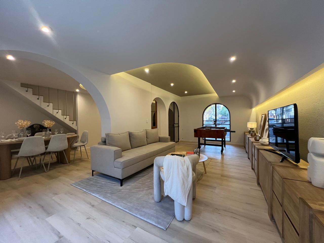 Foto de Venta - Casa de Diseño de 3 dormitorios Barrio Lourdes, Rosario, imagen 3