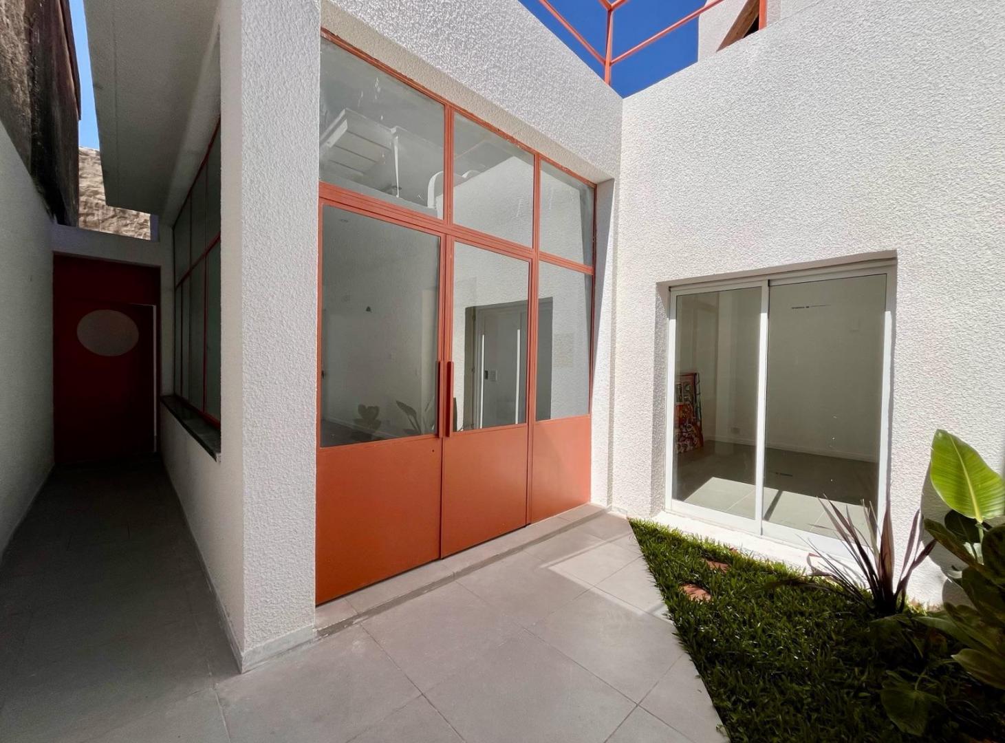 Foto de Venta - PH Reciclado de 2 dormitorios en Echesortu, Rosario, imagen 2
