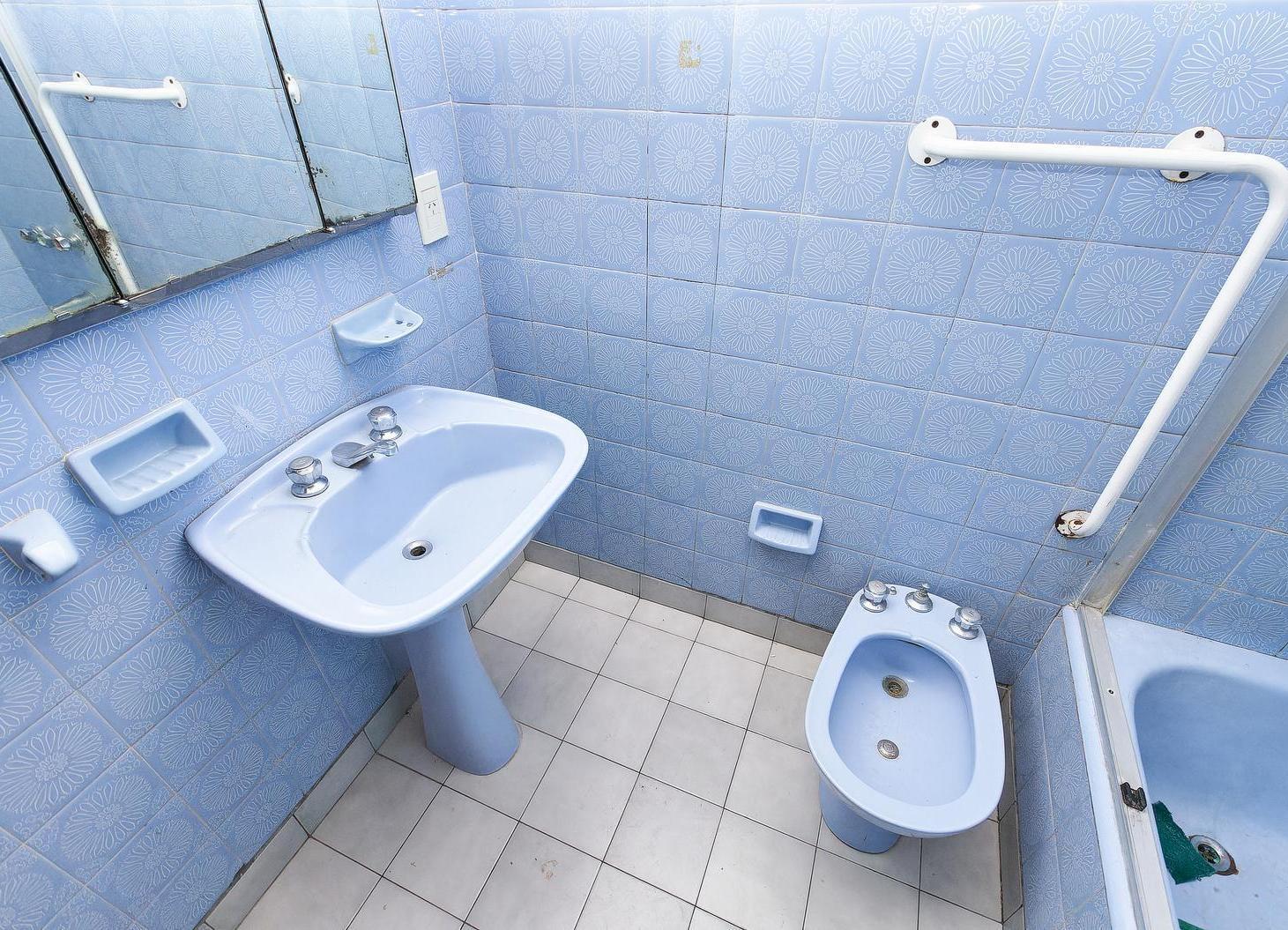 Foto de VENTA - Casa de 3 dormitorios con cochera y patio en zona norte, imagen 5
