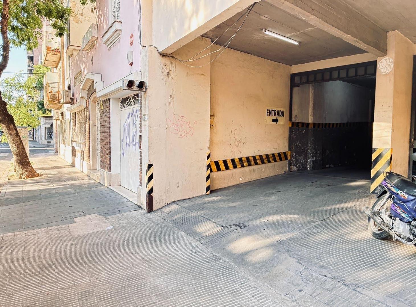 Foto de VENTA - Cochera cubierta en Abasto, Rosario., imagen 4