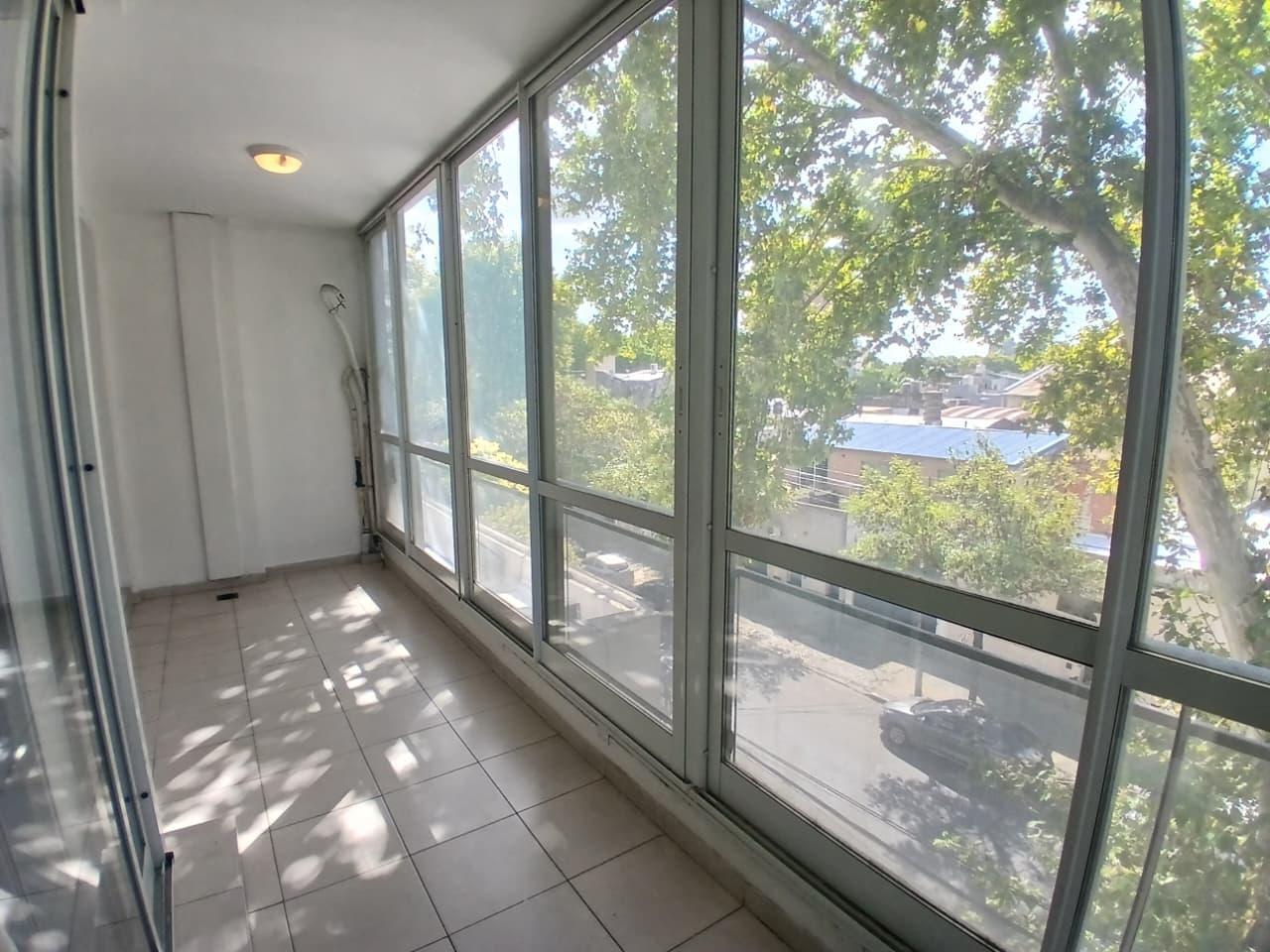 Foto de VENTA - Departamento de un dormitorio con Cochera - Echesortu, Rosario., imagen 5