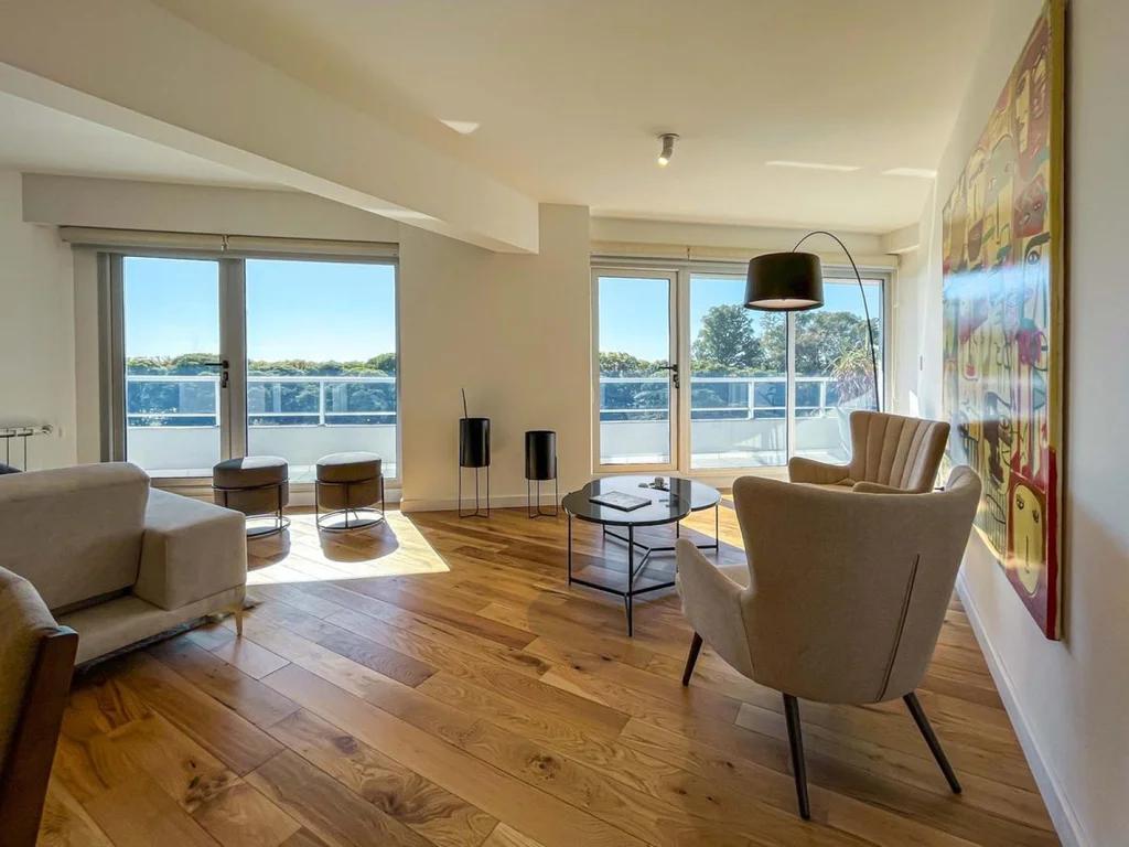 Foto de VENTA -Departamento 3 dormitorios con vista al rio. Patio y amenities, imagen 1