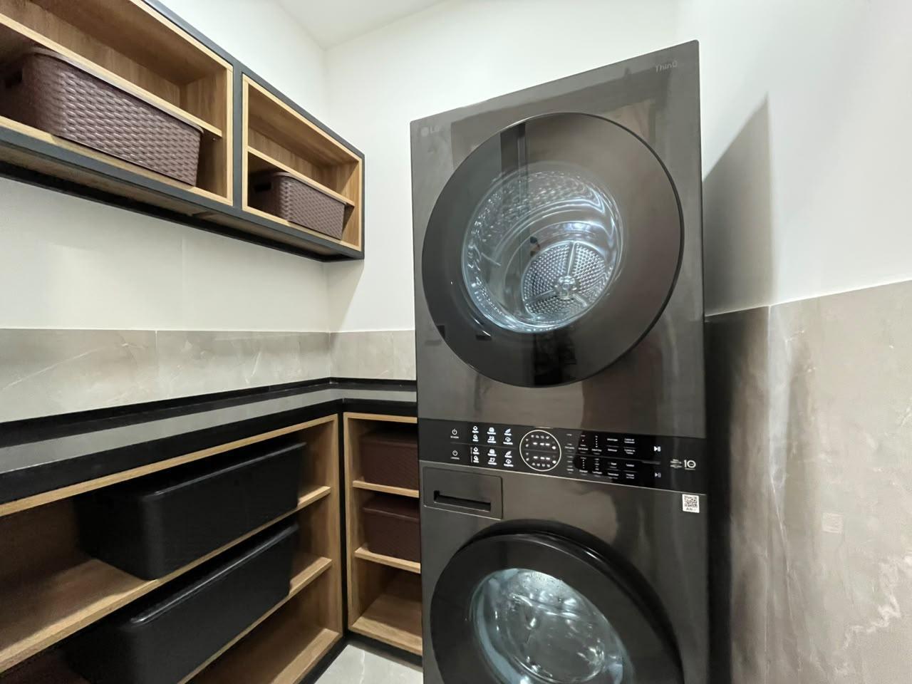 Foto de VENTA - Departamento 1 dormitorio con balcón corrido al frente - Barrio, imagen 5