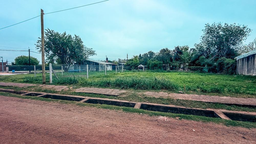 Foto de VENTA - Terreno con Servicios - Barrio Talleres, Roldán ., imagen 2