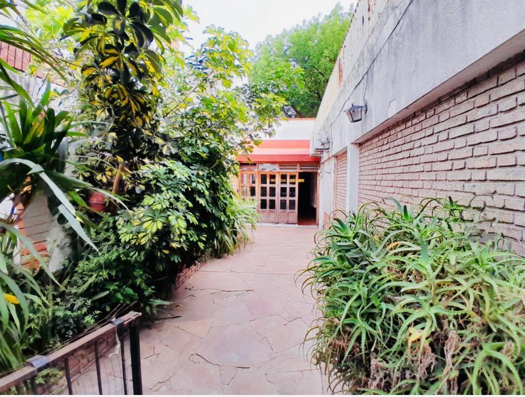 Foto de ALQUILER - Casa de 4 dormitorios para vivienda o uso comercial - Tiro, imagen 3