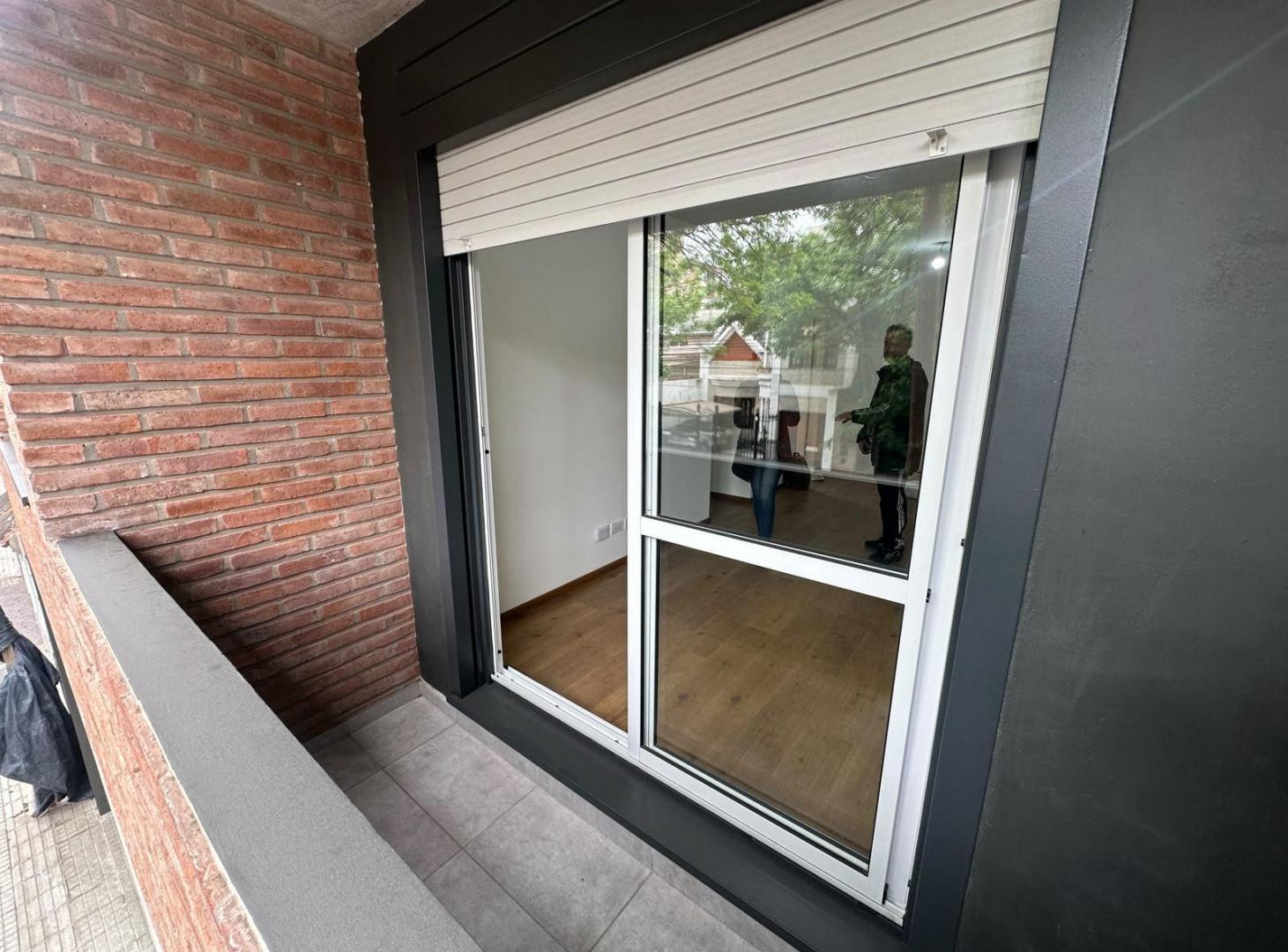 Foto de VENTA - Departamento 2 Dormitorios a Estrenar Con Balcón y Terraza, imagen 4