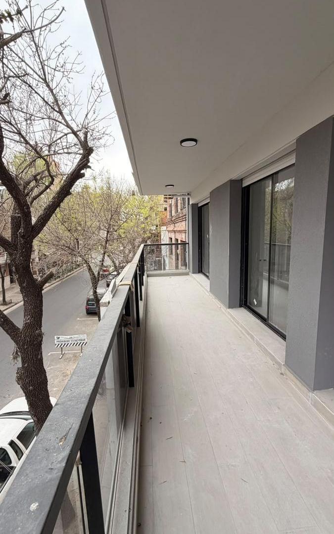 Foto de VENTA - Oficina Piso Exclusivo, a Estrenar - Pichincha, Rosario., imagen 2