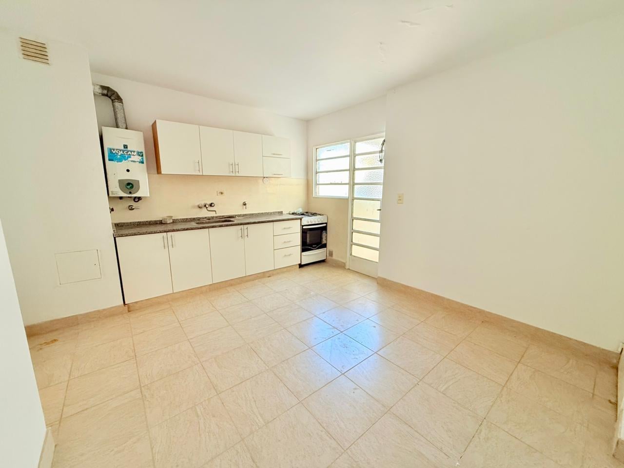 Foto de VENTA/PERMUTA Departamento 3 Dormitorios, Semipiso Balcón Norte, APTO, imagen 4