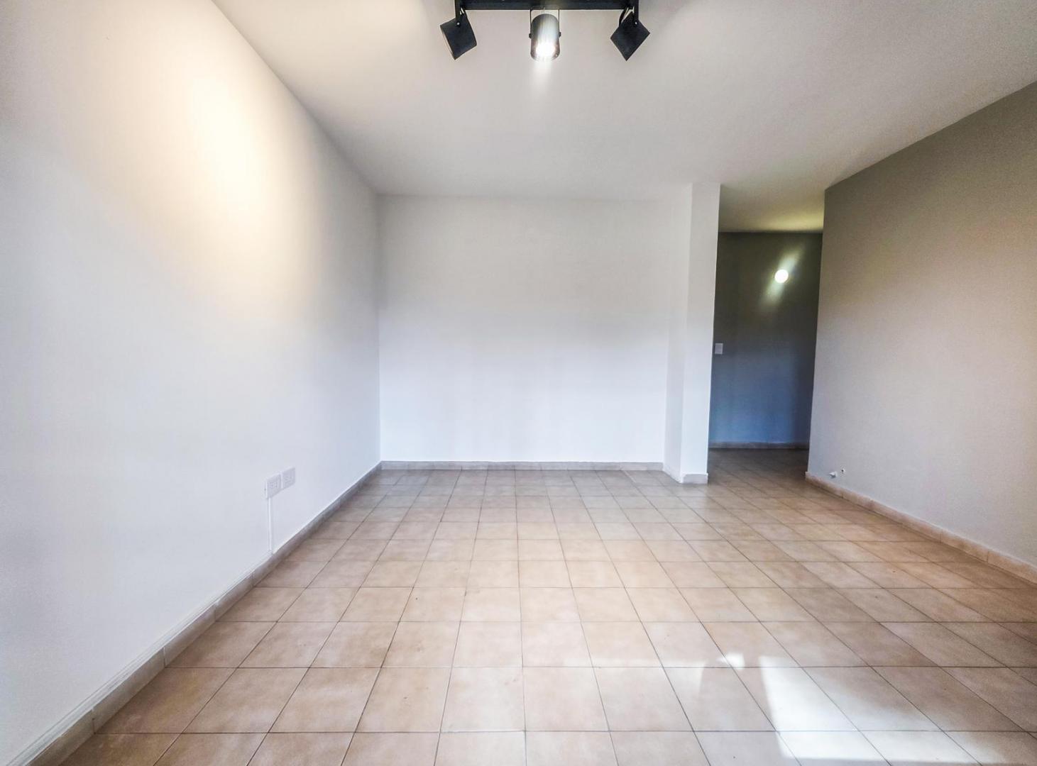 Foto de VENTA - Departamento de 3 dormitorios, Centro - Rosario, imagen 4