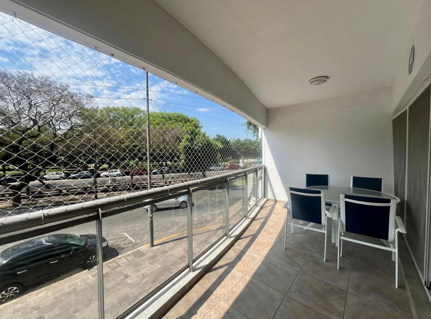 Foto de VENTA/PERMUTA-Departamento de 2 dormitorios c/patio y quincho de uso, imagen 4