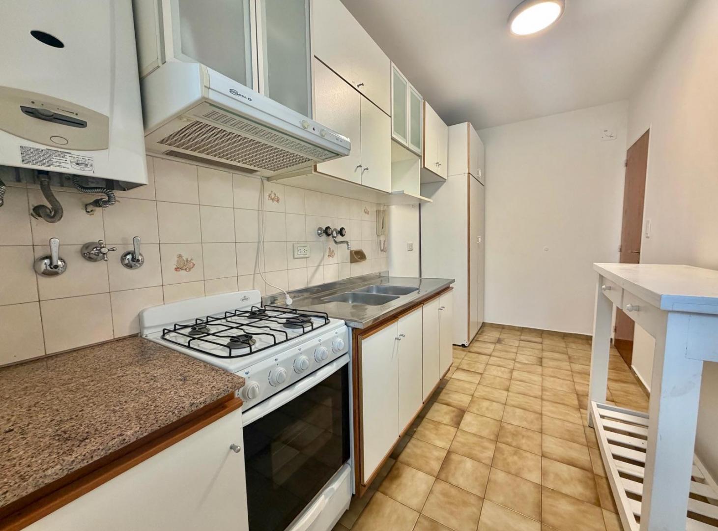 Foto de VENTA DEPARTAMENTO UN DORMITORIO CON PATIO - CENTRO, imagen 5