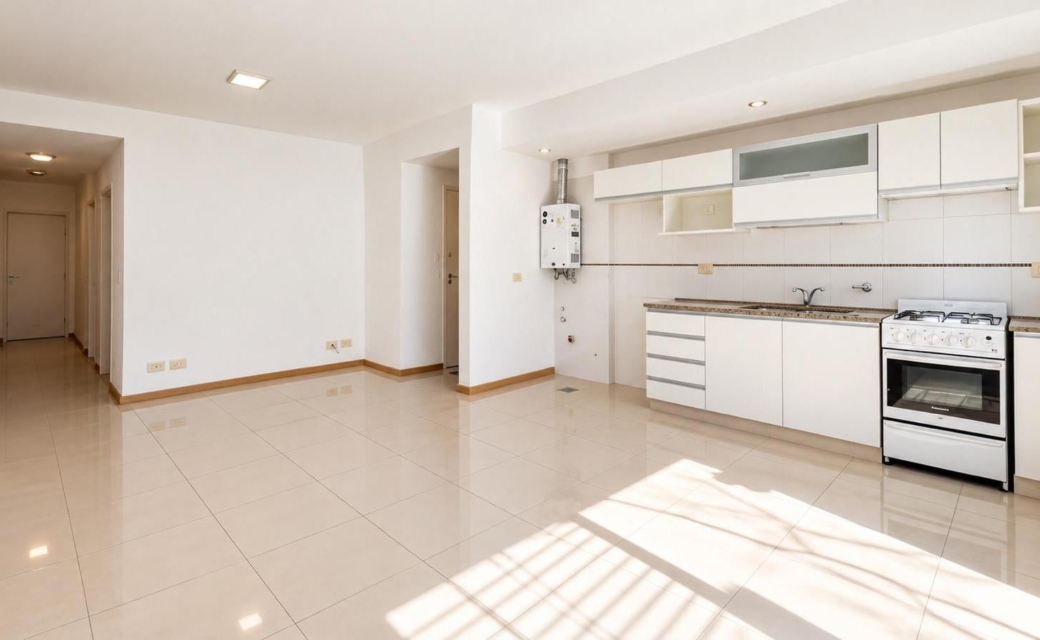 Foto de VENTA - Departamento 2 Dormitorios - Zona Río, Rosario, imagen 2