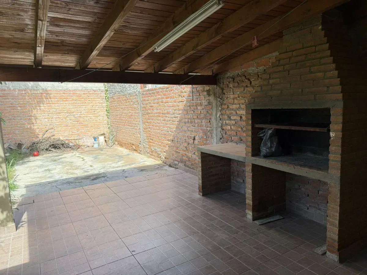 Alquilo propiedad en Barrio Pinares, Salta 1