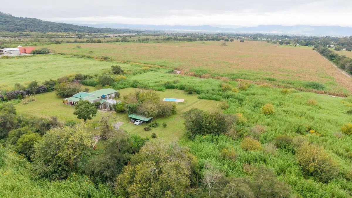 Vendo importante terreno en El Encón 1