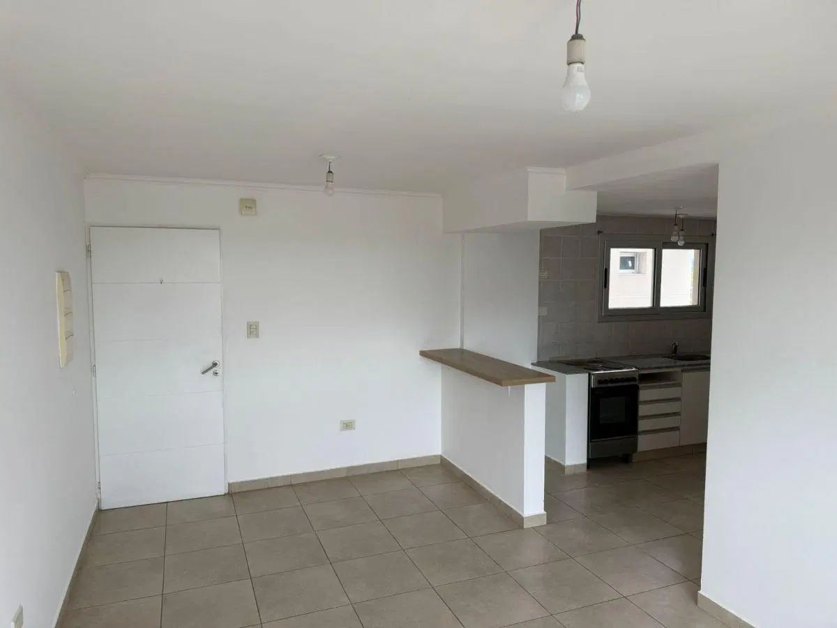 Alquilo departamento Necochea 1359 5