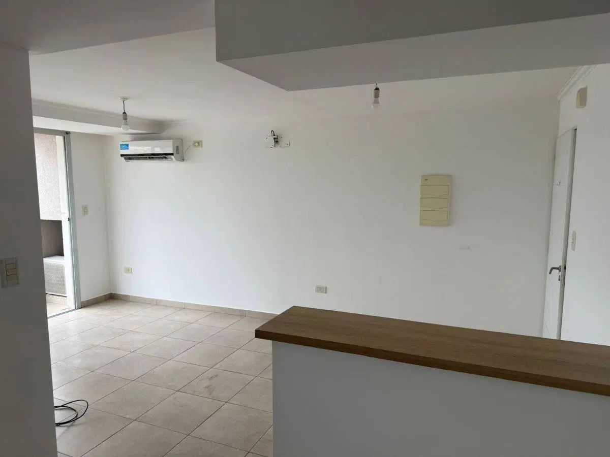 Alquilo departamento Necochea 1359 3