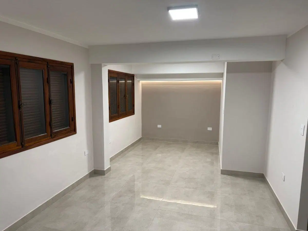 Vendo departamento Sarmiento al 700, Salta 3