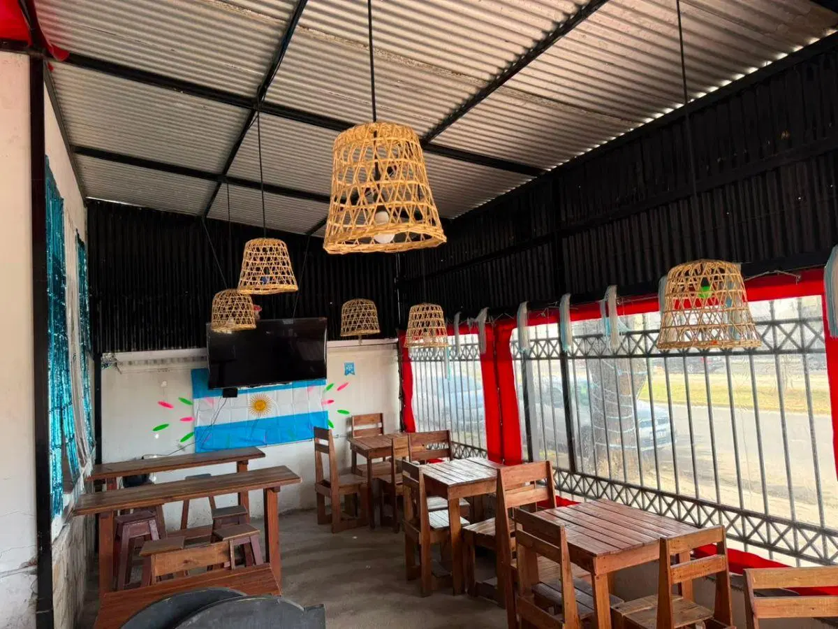 Alquilo importante propiedad comercial Avenida Yrigoyen 63, Salta 5