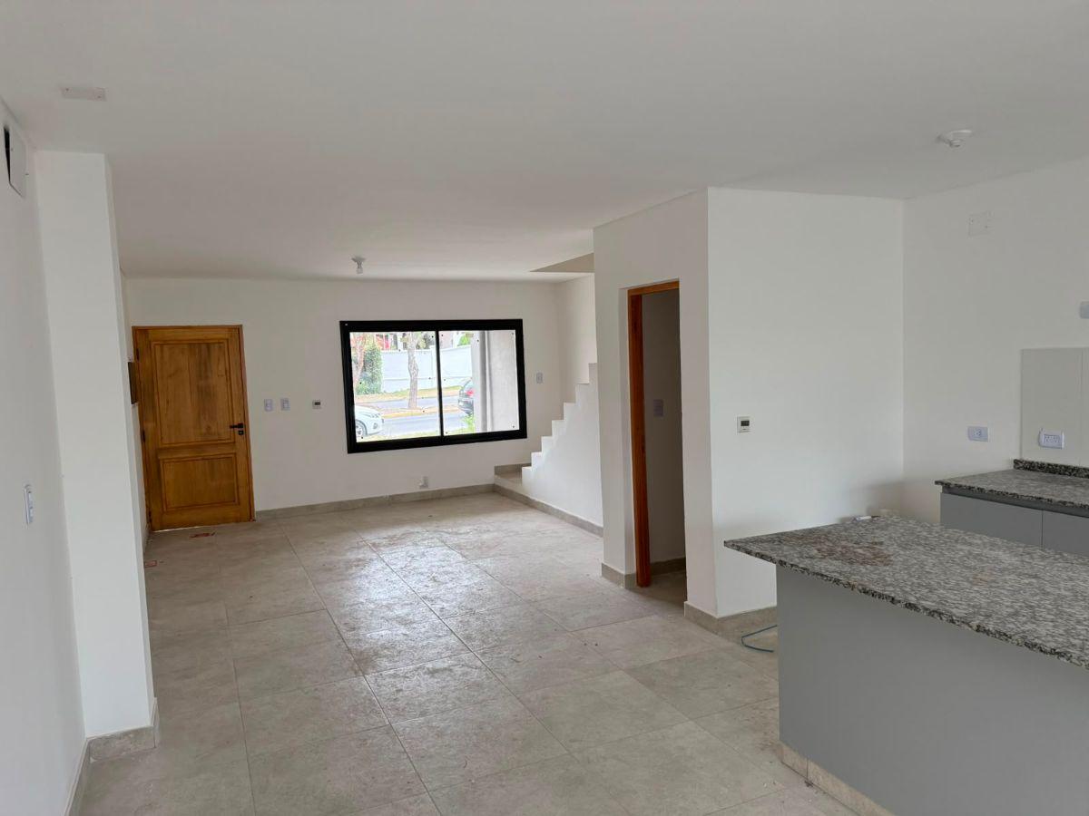 Foto de DUPLEX A ESTRENAR BARRIO GRAND BOURG, SALTA, imagen 2