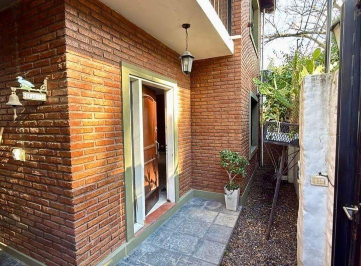 Casa en Granadero Baigorria 2
