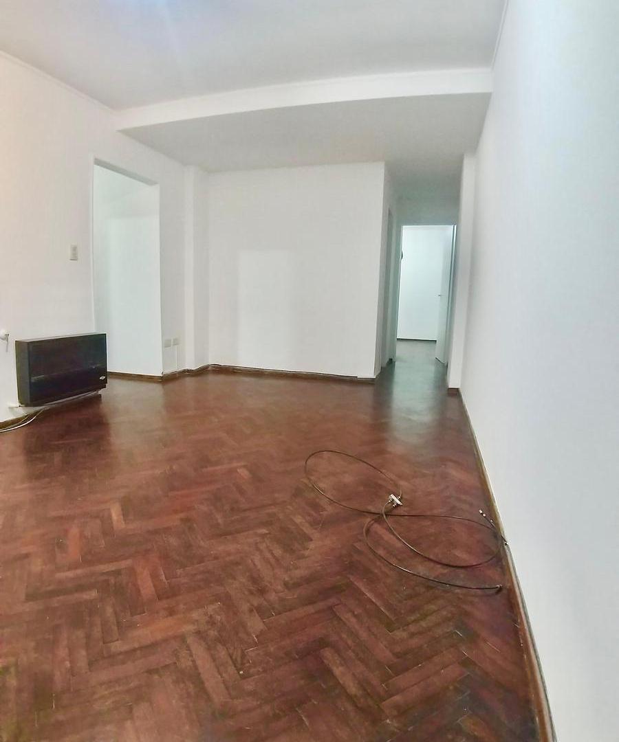 Foto de DPTO. CON PATIOS ZONA CENTRO, imagen 1