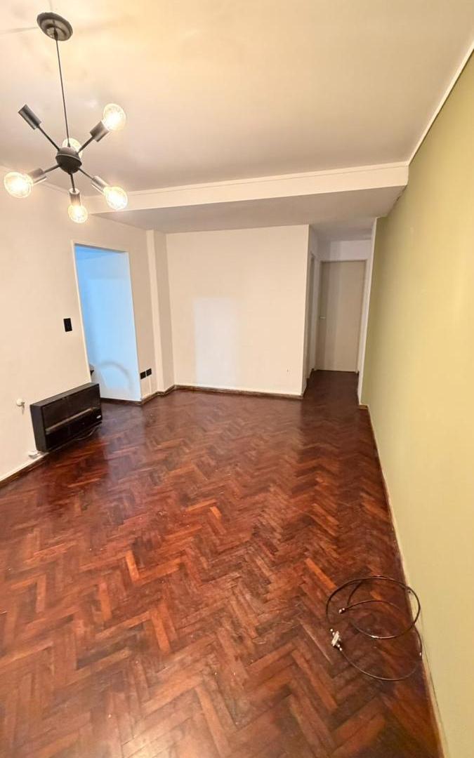 Foto de DPTO. CON PATIOS ZONA CENTRO, imagen 1