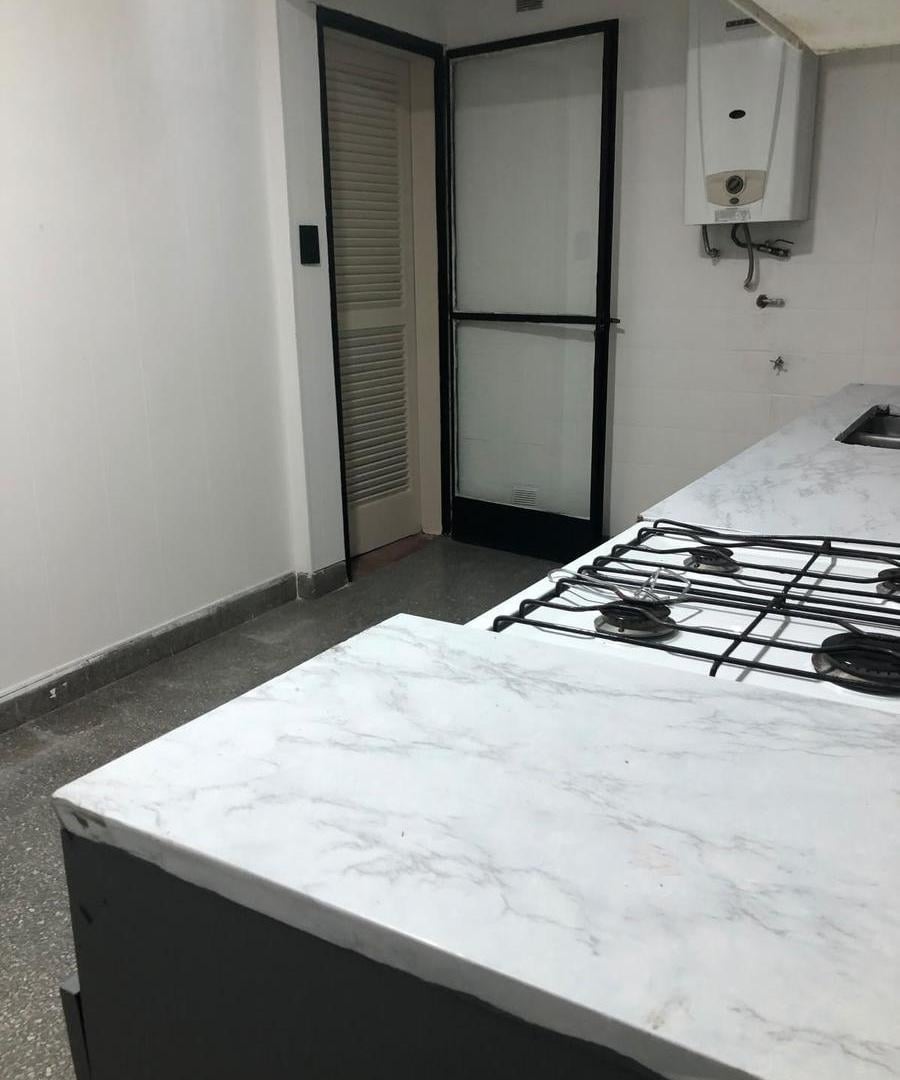Foto de DPTO. CON PATIOS ZONA CENTRO, imagen 3