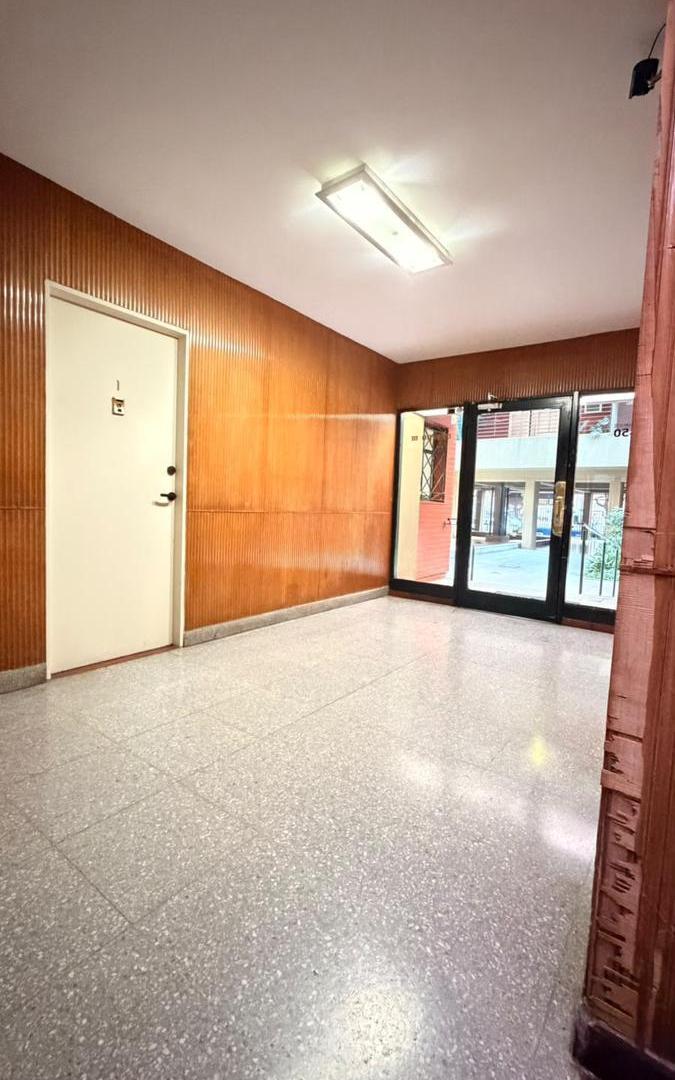 Foto de DPTO. CON PATIOS ZONA CENTRO, imagen 2