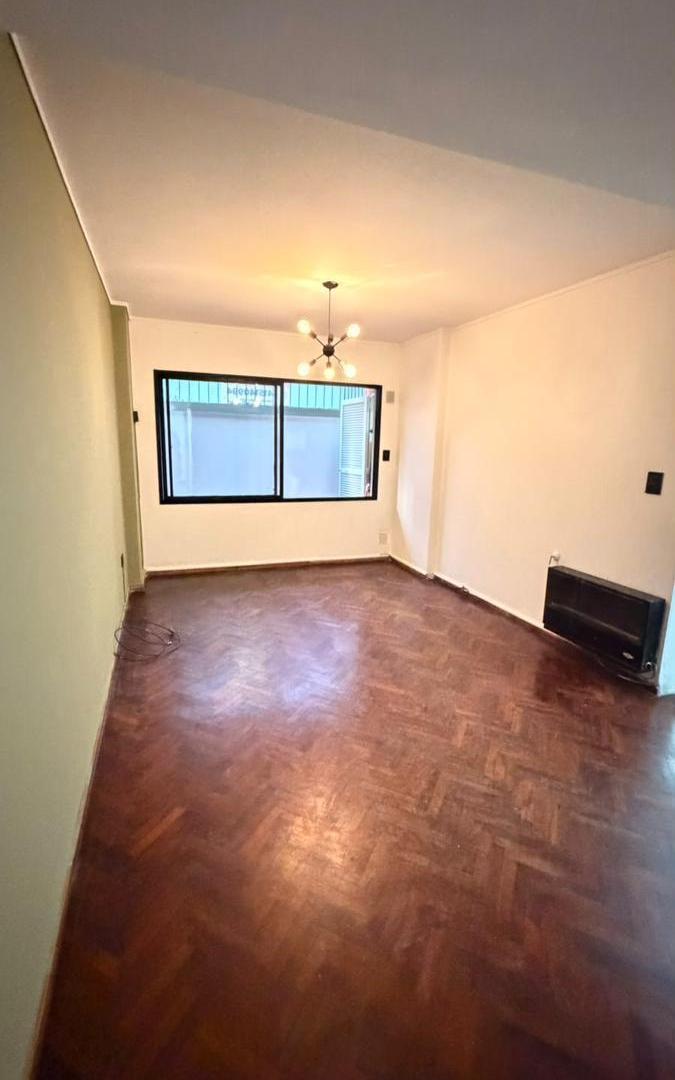 Foto de DPTO. CON PATIOS ZONA CENTRO, imagen 5