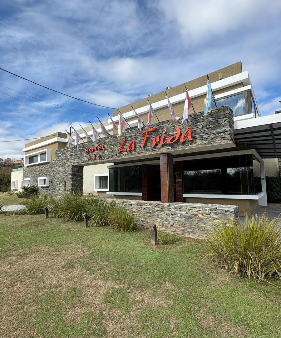 Foto de HOTEL 3 ESTRELLAS EN FUNCIONAMIENTO / 13 HABITACIONES + DEPTO / NONO, imagen 1