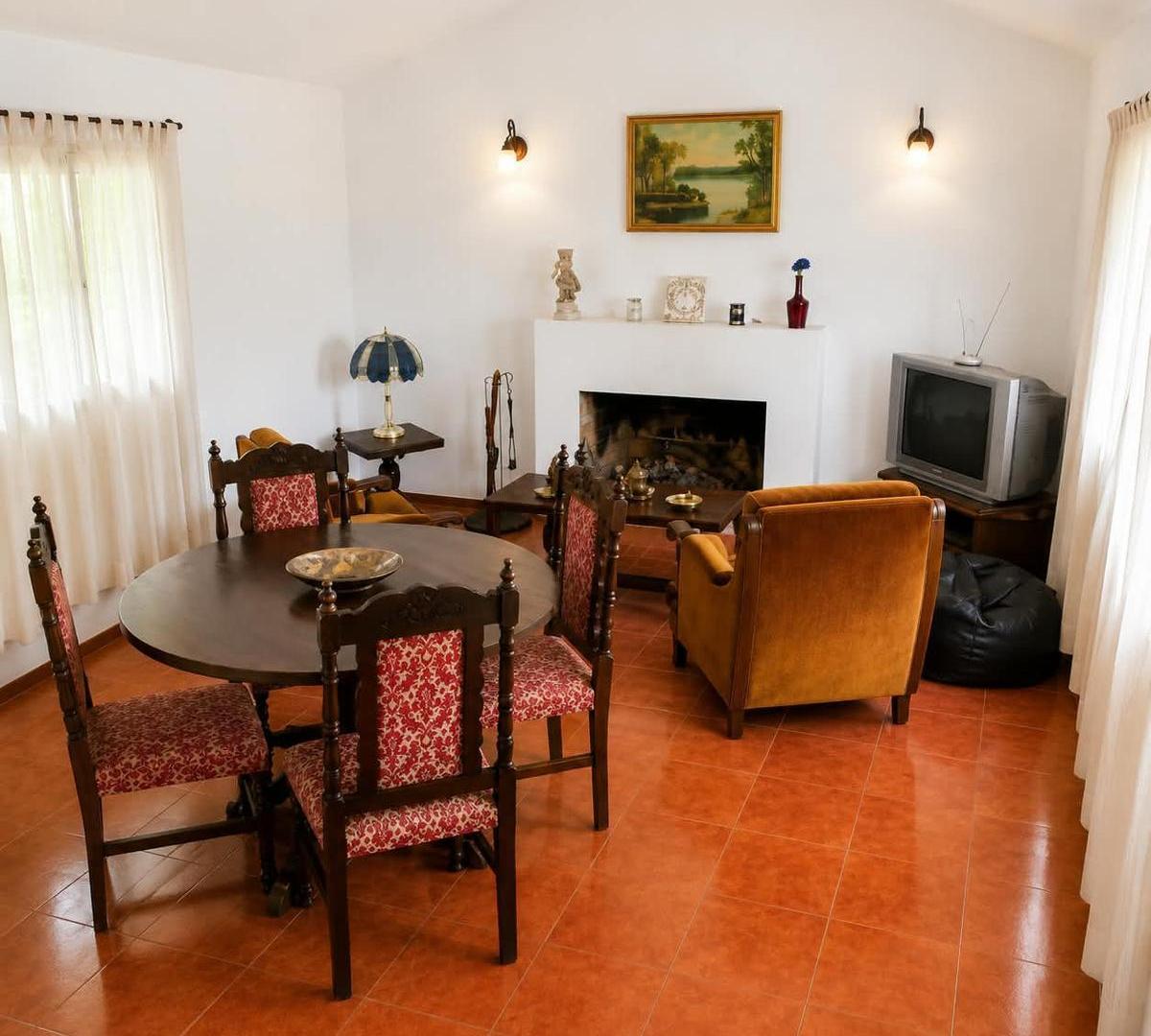 Foto de SE VENDE CASA 3 DORMITORIOS EN SALSIPUEDES, imagen 2