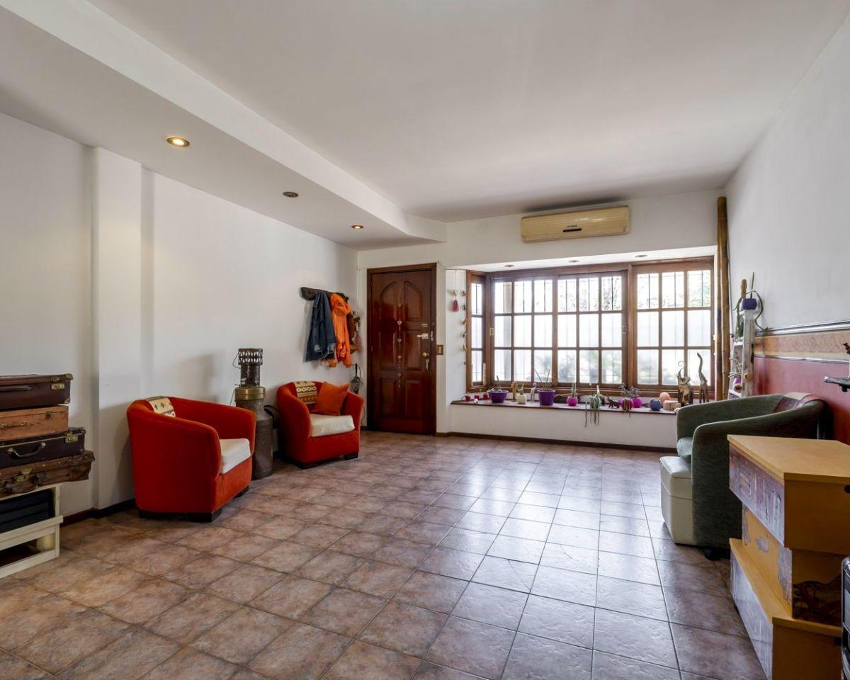 Casa 4 Ambientes. | Helguera Al 5000 1