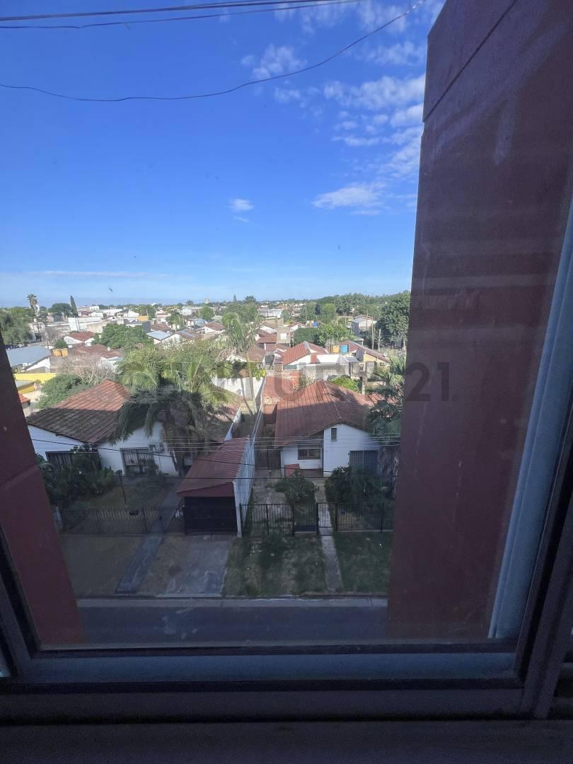 Departamento en Venta 80 E/ 11 y 12 Barrio Monasterio 1