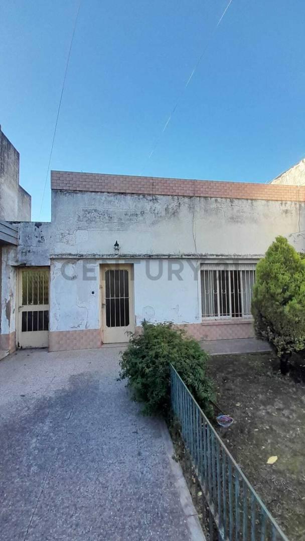 Oportunidad Casa Apta Banco 72 y 19 5