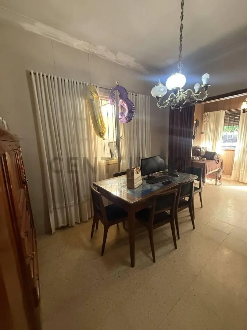 Casa en venta 118 e/ 527 y 528 Tolosa A reciclar 4