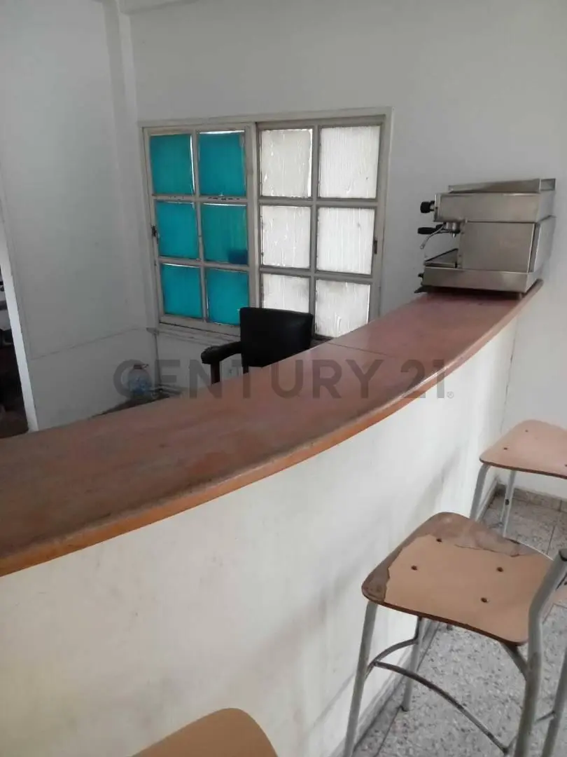 Complejo Deportivo en Venta en el Casco 4