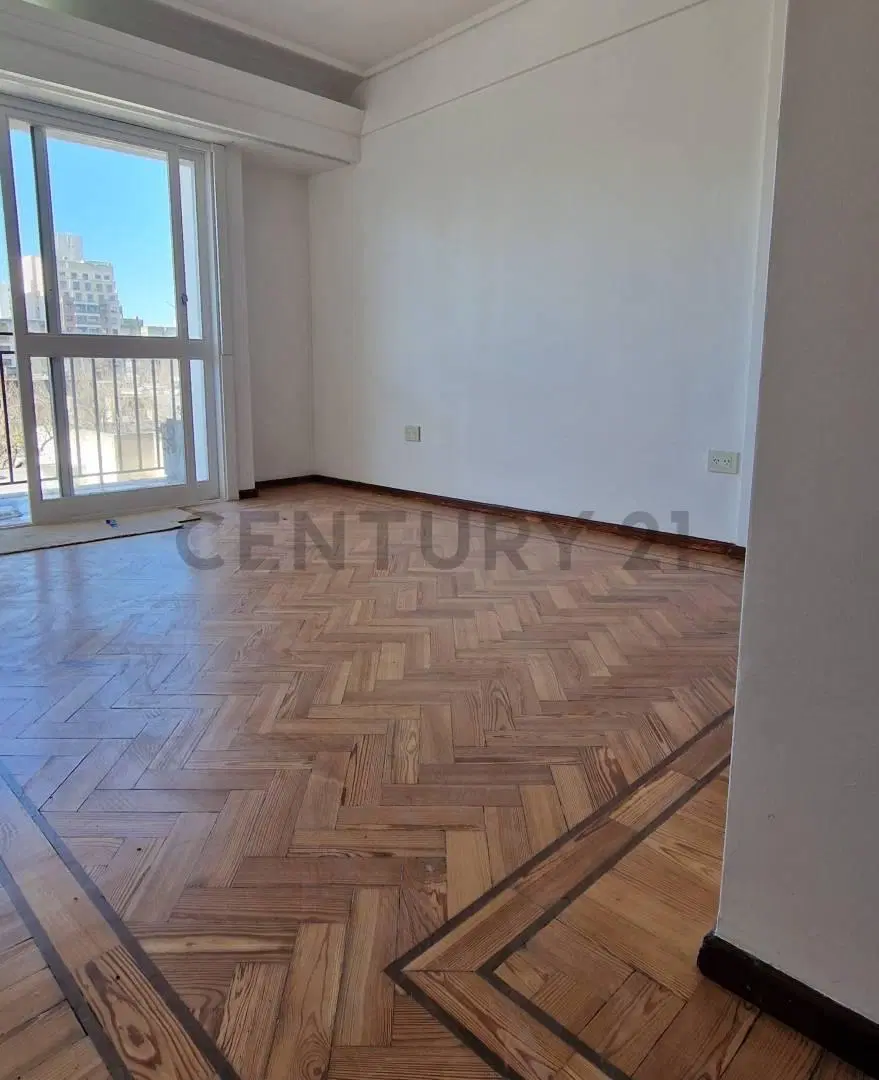 Semipiso en alquiler 3 dormitorios La Plata 8