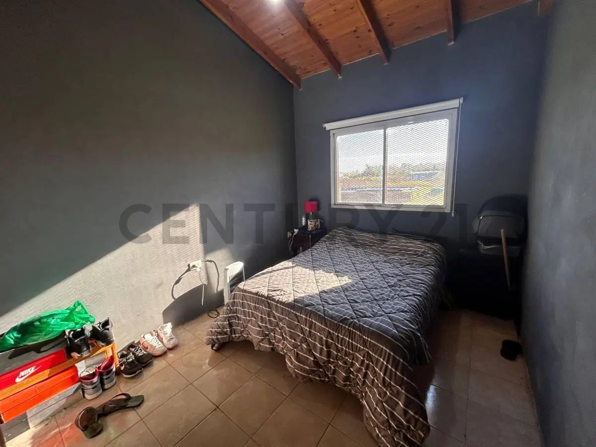 LOTE CON CASA A LA VENTA, RUTA 15 BERISSO 2