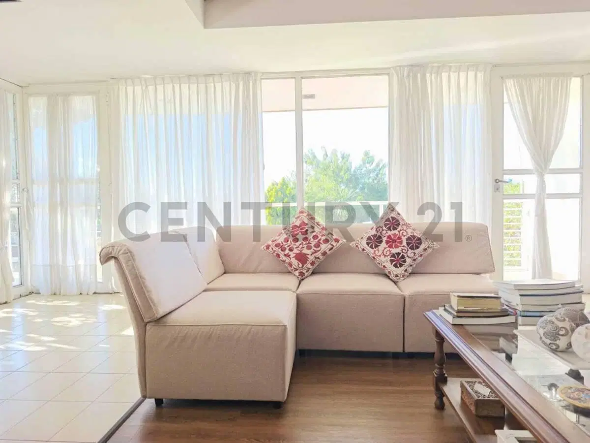Venta Casa en 124 47 y 48 2