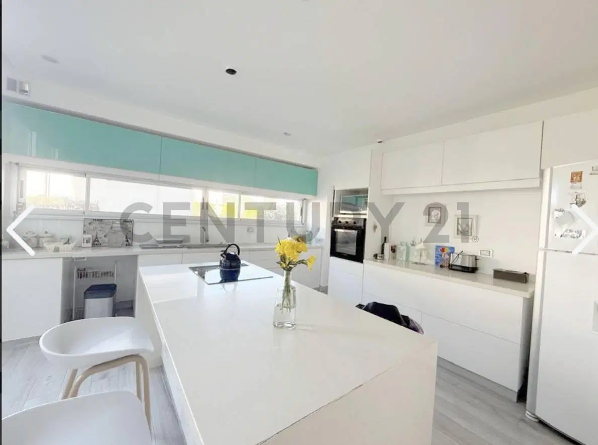 Casa en venta barrio El Quimilar,City Bell 2