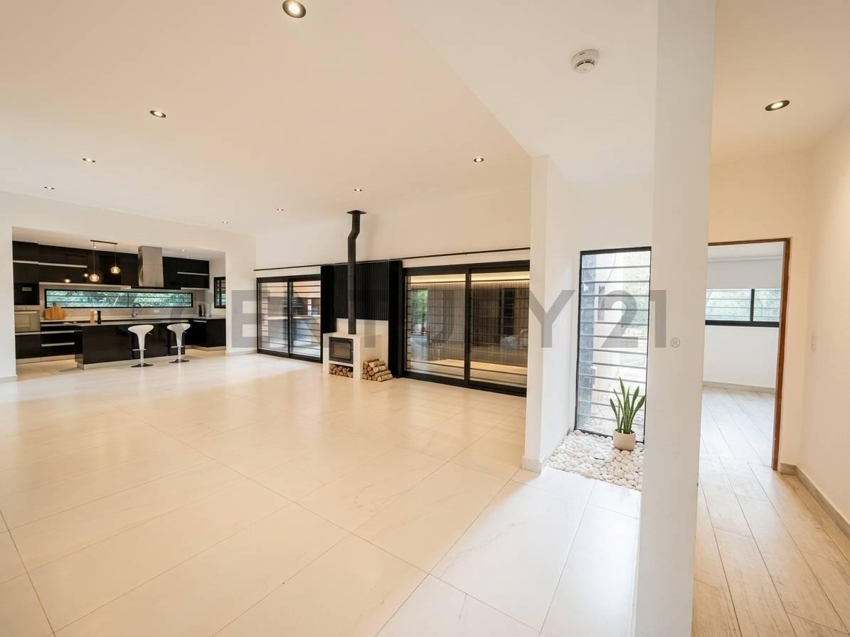 Foto de VENTA CASA SICARDI, imagen 4