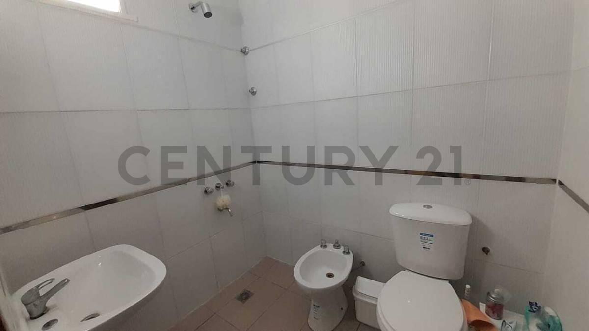 Foto de Casa en venta La Plata, imagen 2
