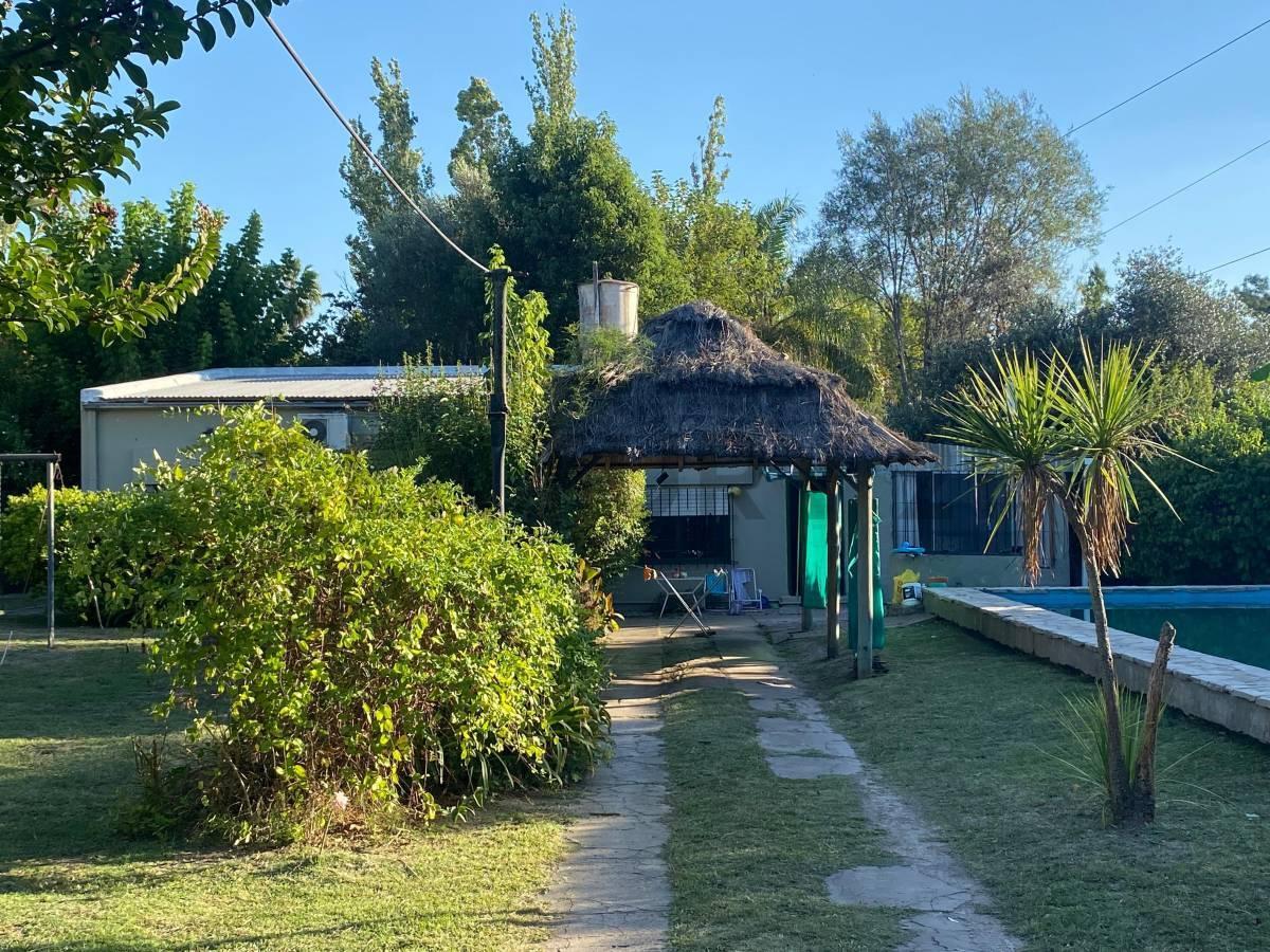 Foto de Venta de Lote con casa 2 dormitorios City Bell La Plata, imagen 2