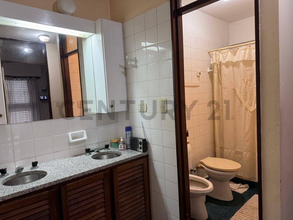 Foto de Departamento de 3 dormitorios en venta | Frente al Parque Saavedra, imagen 4