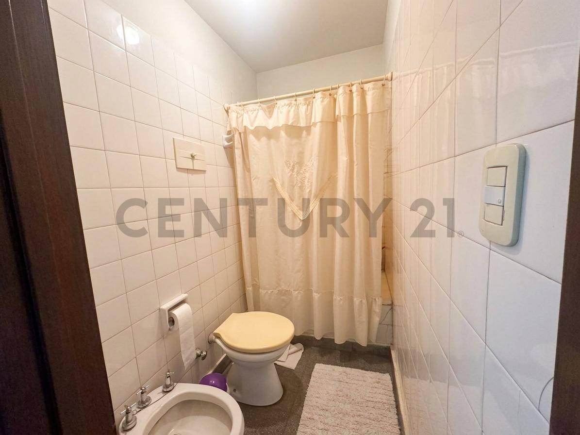 Foto de Departamento de 3 dormitorios en venta | Frente al Parque Saavedra, imagen 1