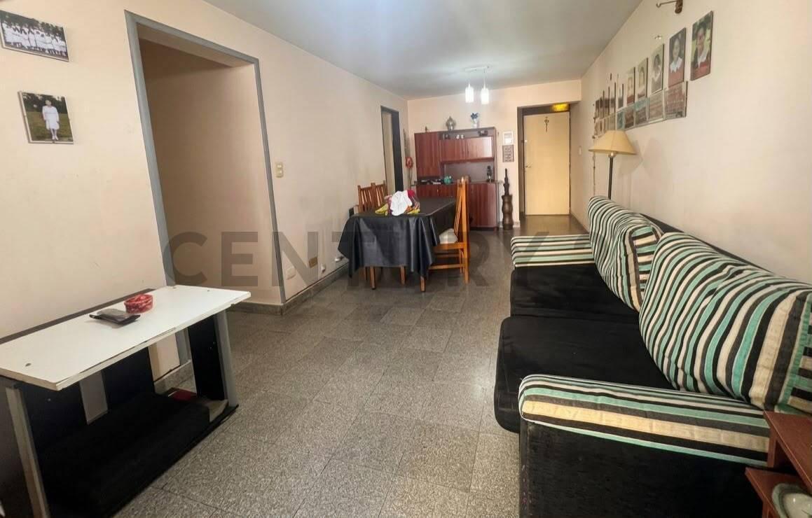 Foto de Departamento de 3 dormitorios en venta | Frente al Parque Saavedra, imagen 2
