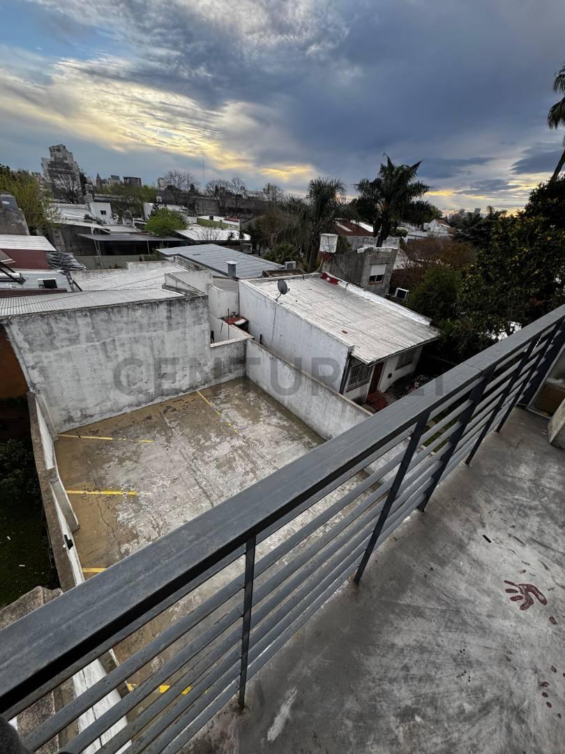 Foto de DEPARTAMENTO EN ALQUILER DE 1 DORMITORIO - CON COCHERA, imagen 3