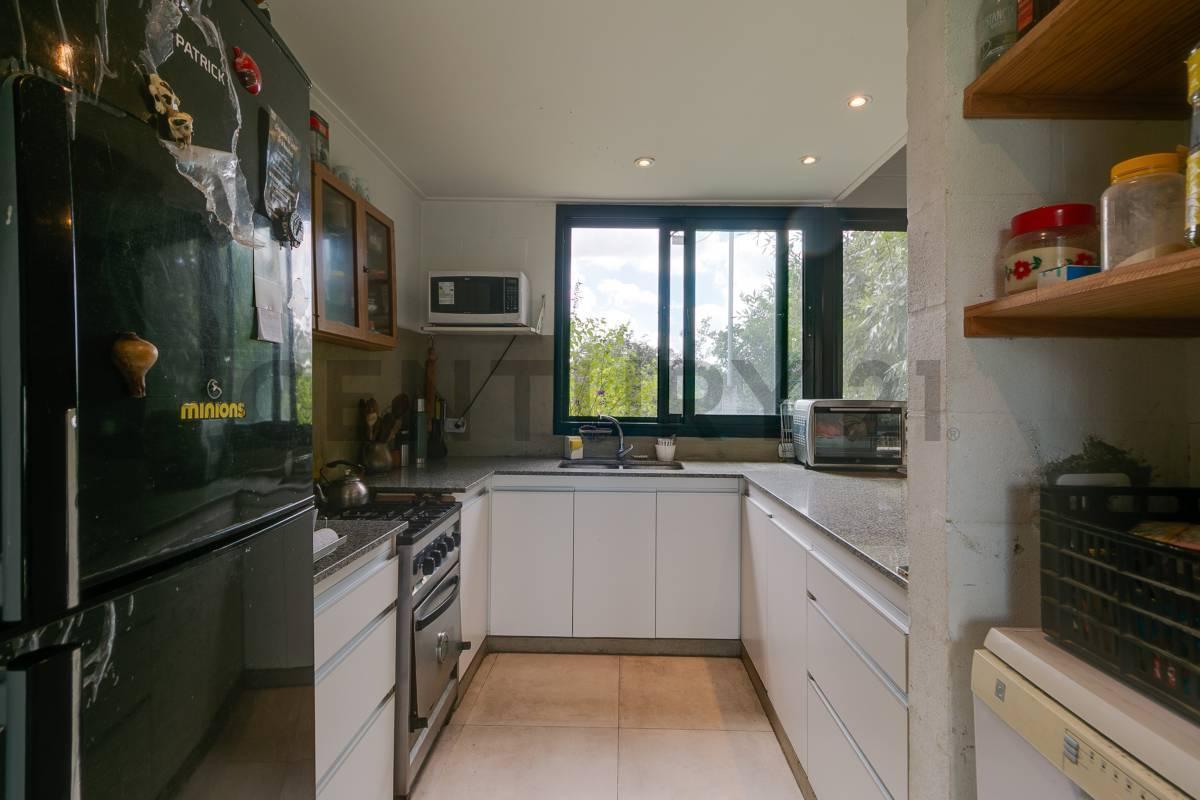 Foto de Venta de casa de 3 dormitorios en city Bell, imagen 2