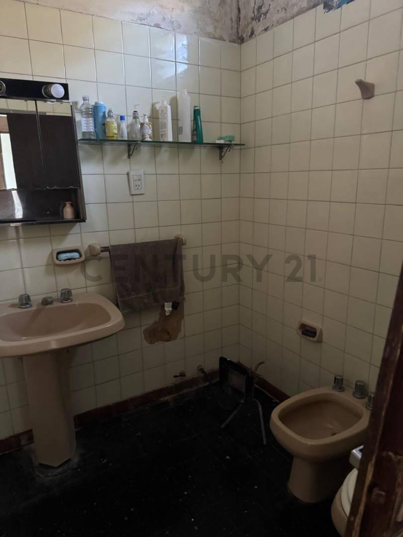 Foto de CASA EN VENTA EN VILLA ELVIRA DOS DORMITORIOS, imagen 2